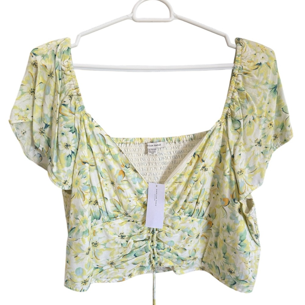 NWT American Eagle Floral Ruched Crop Top